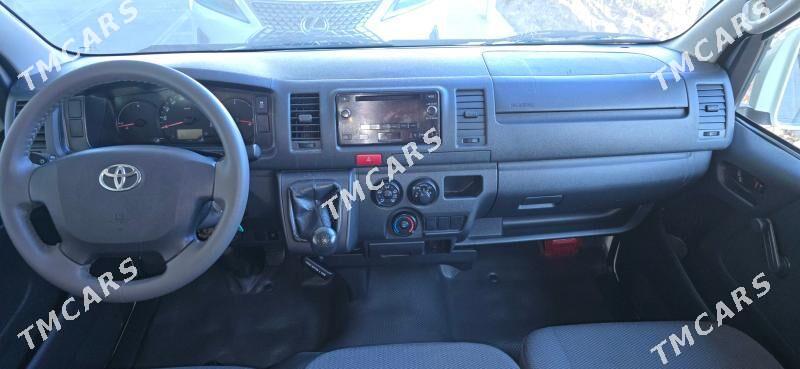 Toyota Hiace 2018 - 440 000 TMT - Mary - img 3