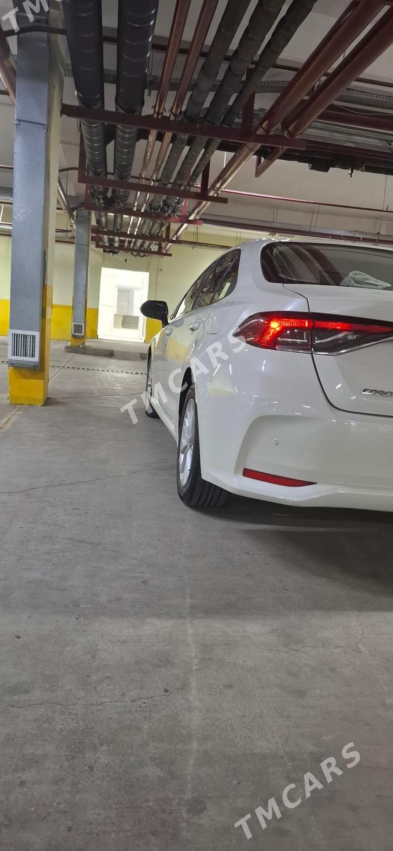 Toyota Corolla 2021 - 330 000 TMT - Aşgabat - img 2