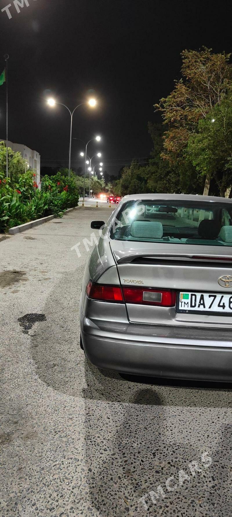 Toyota Camry 1999 - 136 000 TMT - Мары - img 4
