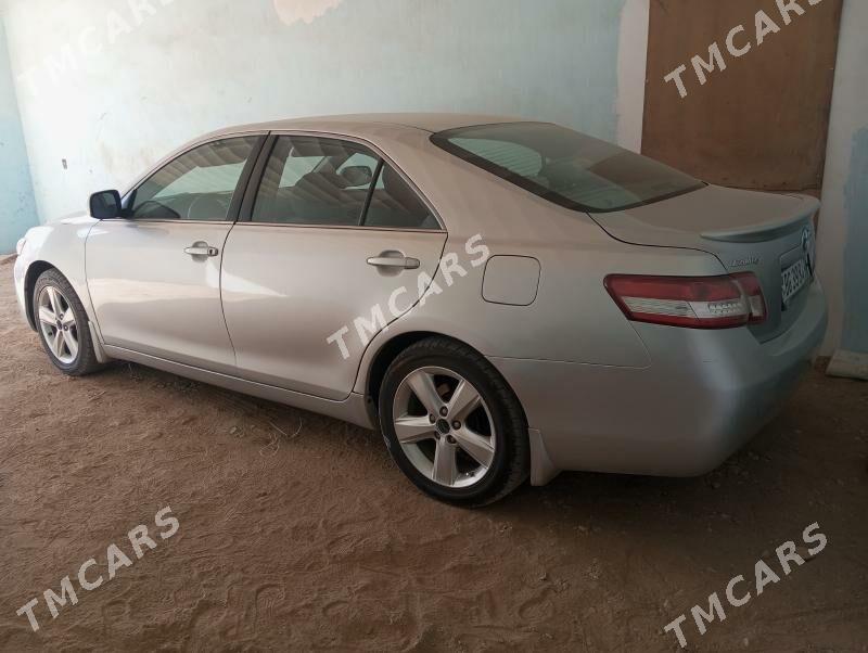 Toyota Camry 2009 - 170 000 TMT - Балканабат - img 2