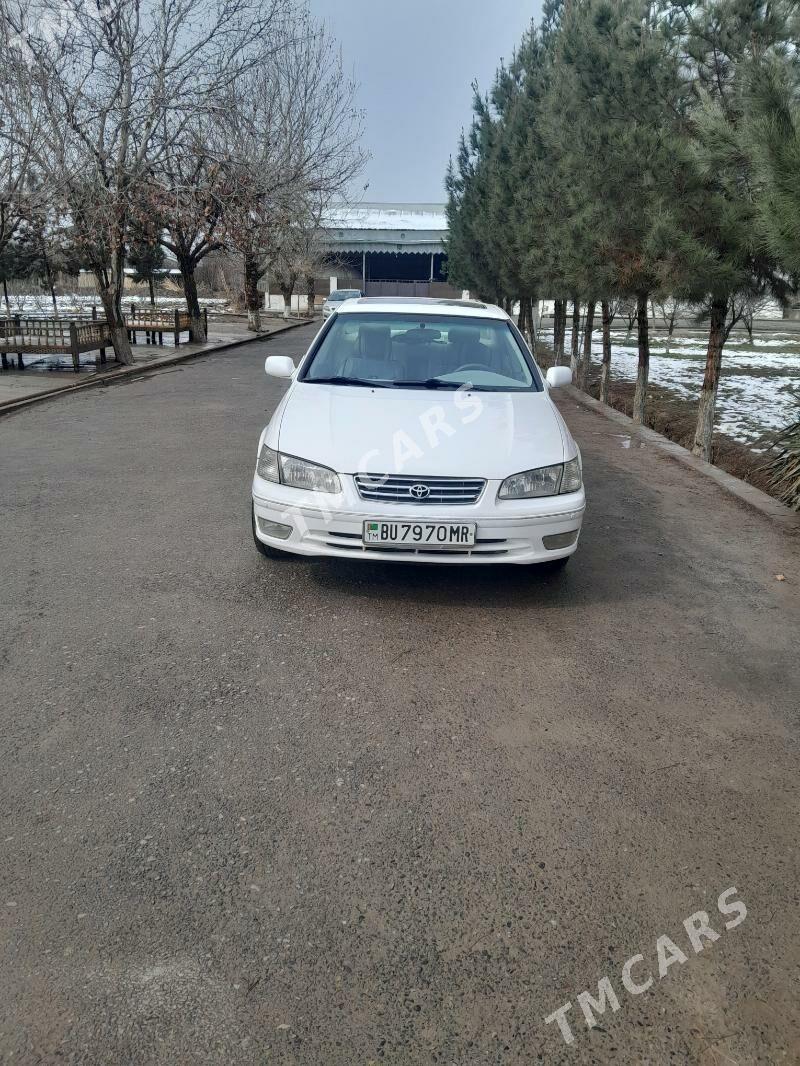 Toyota Camry 2000 - 130 000 TMT - Мары - img 3