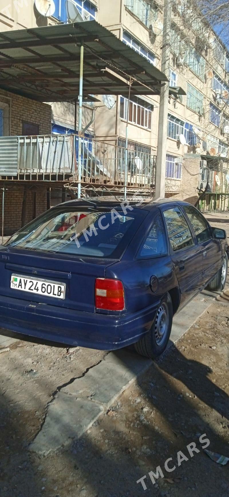 Opel Vectra 1992 - 25 000 TMT - Сейди - img 7
