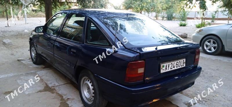 Opel Vectra 1992 - 25 000 TMT - Сейди - img 10