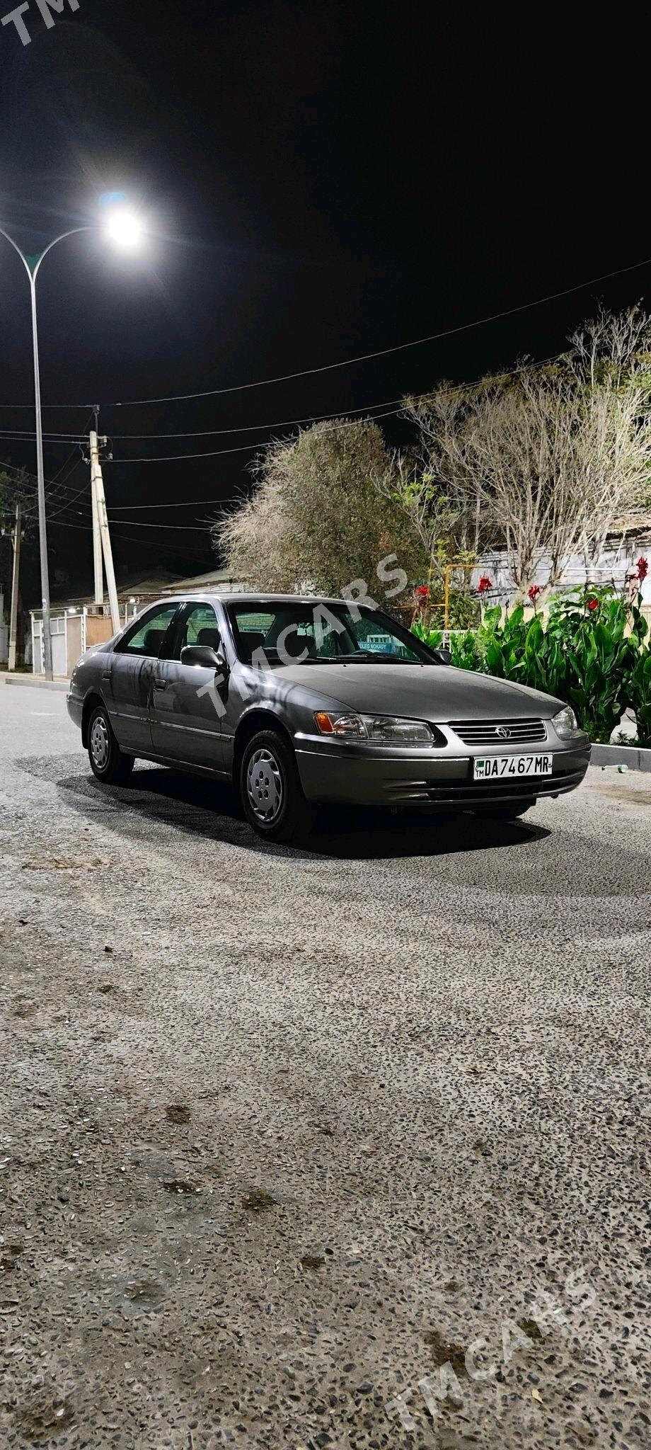 Toyota Camry 1999 - 136 000 TMT - Мары - img 7
