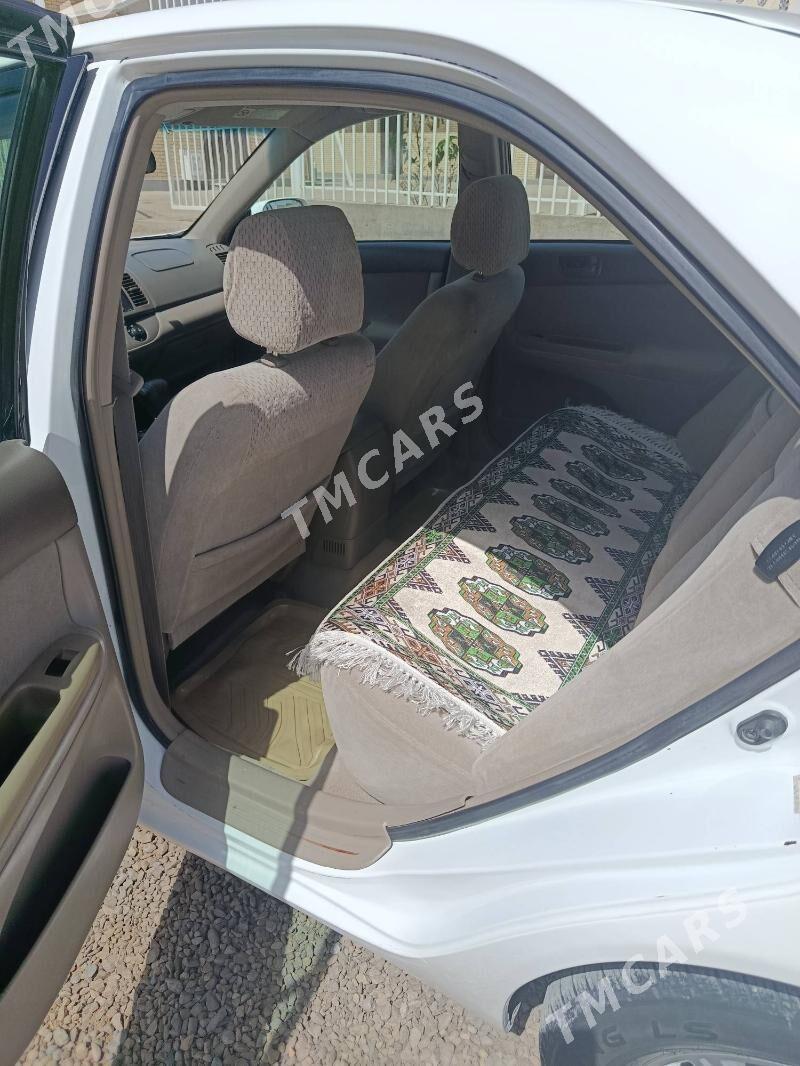 Toyota Camry 2002 - 153 000 TMT - Сакарчага - img 2