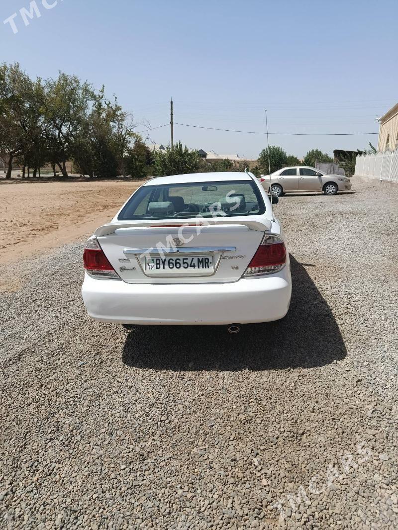 Toyota Camry 2002 - 153 000 TMT - Сакарчага - img 4