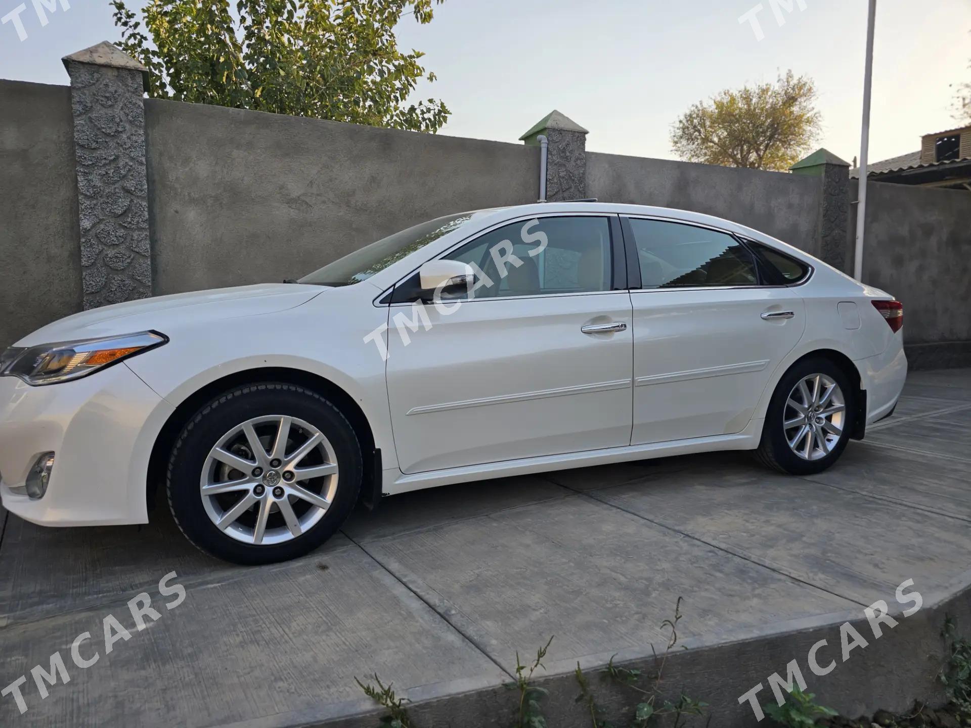 Toyota Avalon 2013 - 400 000 TMT - Mary - img 2