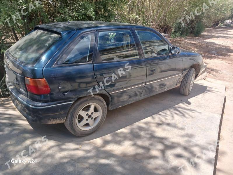 Opel Astra 1993 - 25 000 TMT - етр. Туркменбаши - img 2
