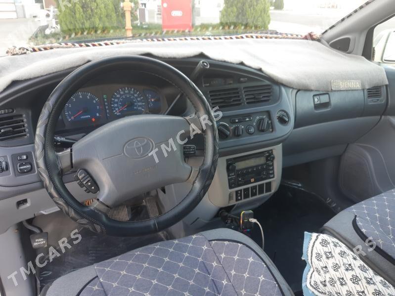 Toyota Sienna 2002 - 170 000 TMT - Şabat etr. - img 2