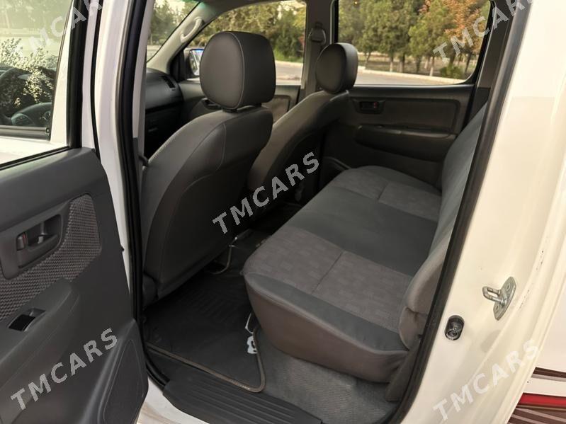 Toyota Hilux 2013 - 410 000 TMT - Mary - img 6