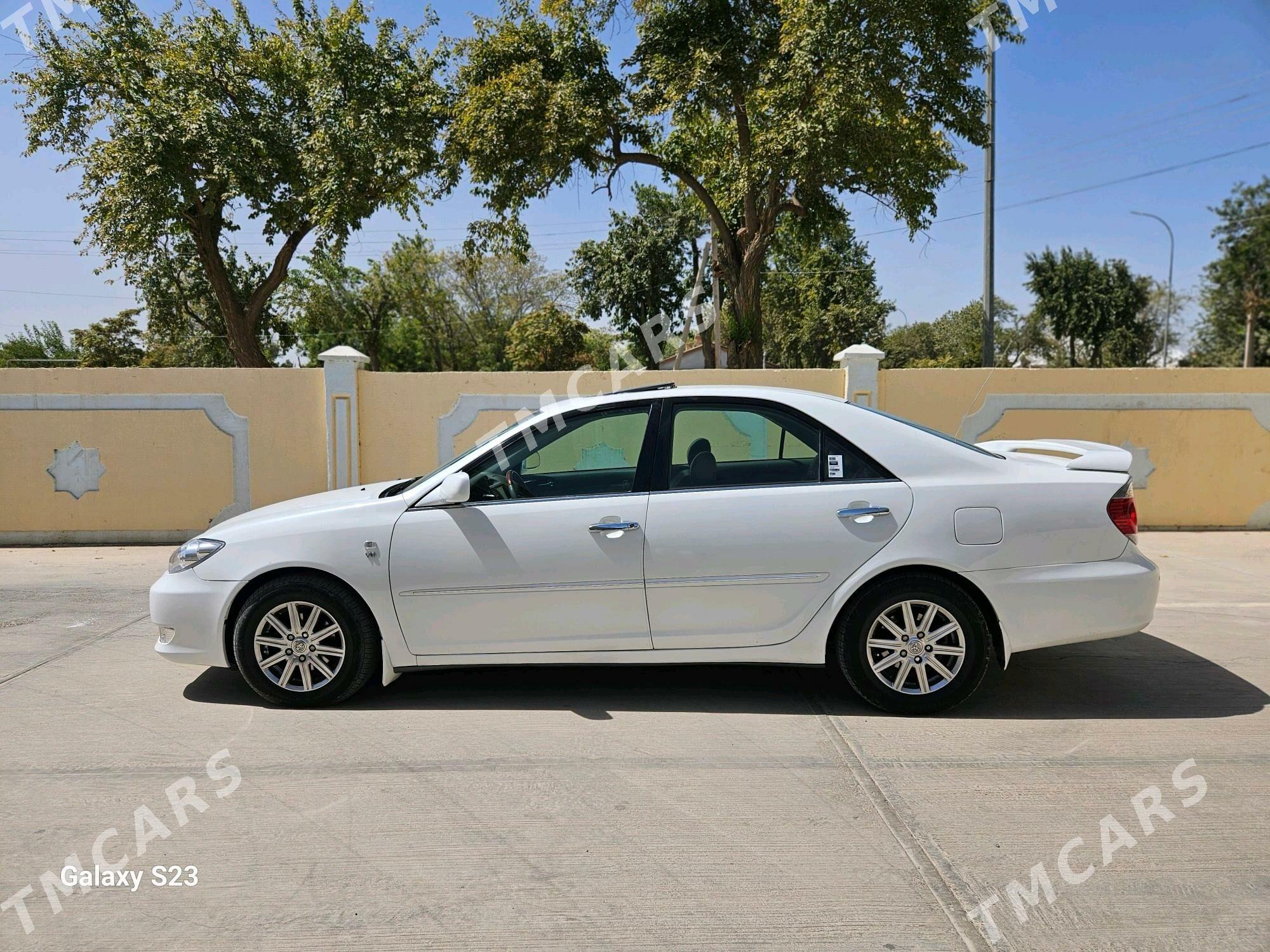 Toyota Camry 2005 - 190 000 TMT - Байрамали - img 4