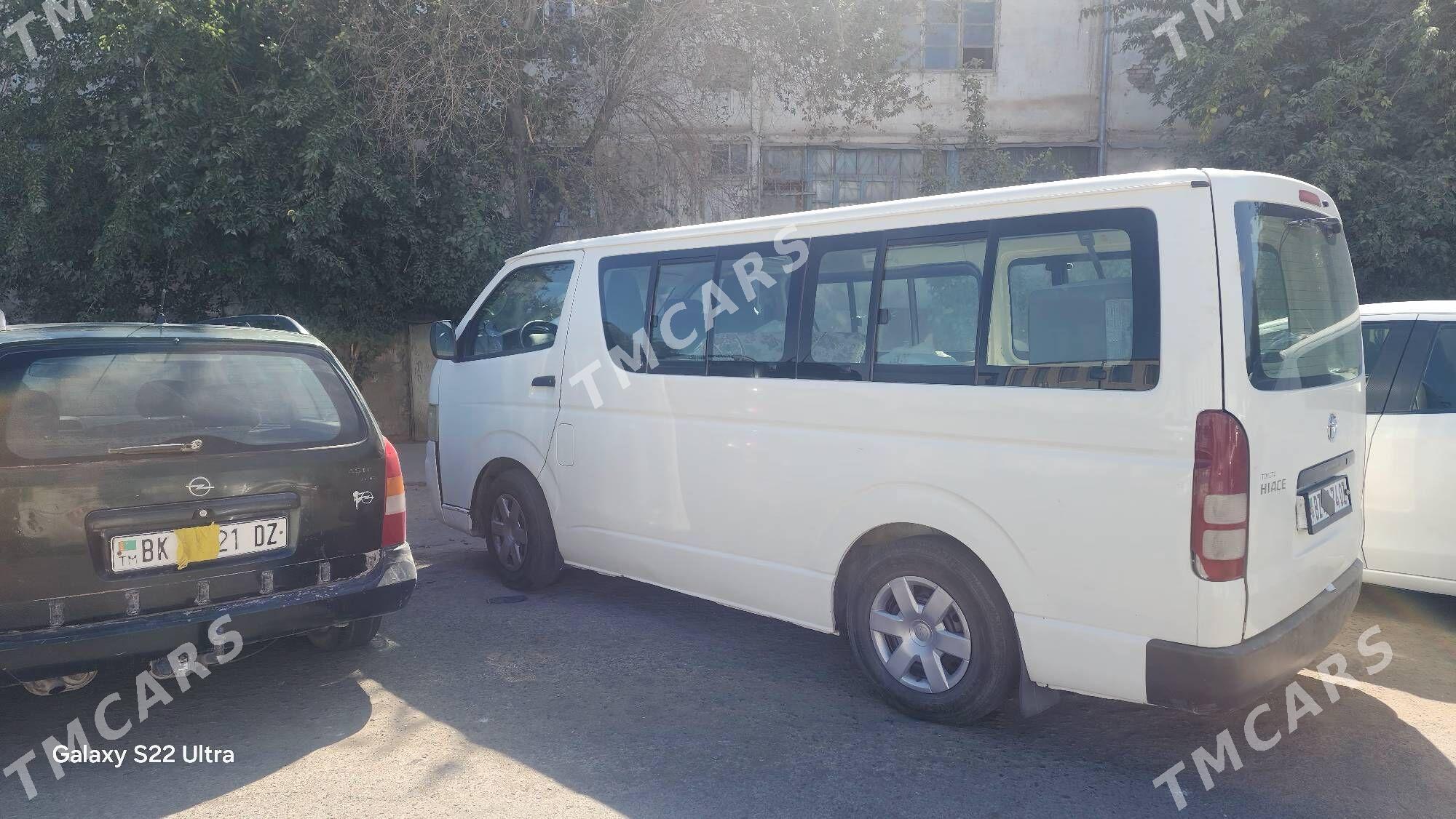 Toyota Hiace 2009 - 270 000 TMT - Daşoguz - img 4