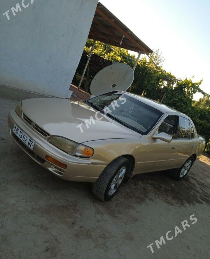 Toyota Camry 1994 - 75 000 TMT - Köneürgenç - img 2