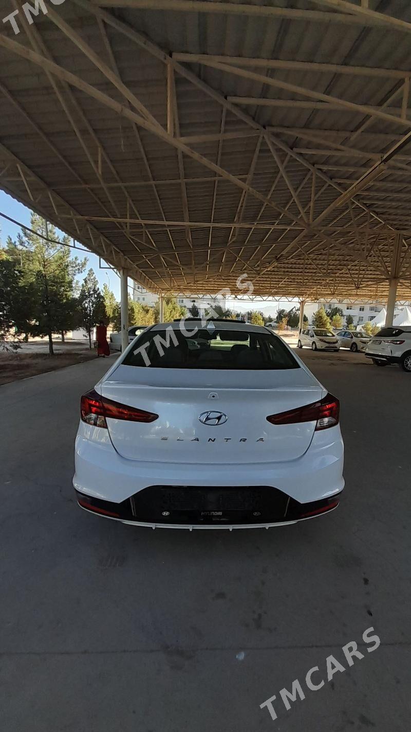 Hyundai Elantra 2020 - 230 000 TMT - Aşgabat - img 6