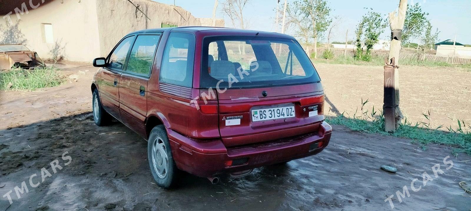 Mitsubishi Chariot 1996 - 30 000 TMT - Кёнеургенч - img 3