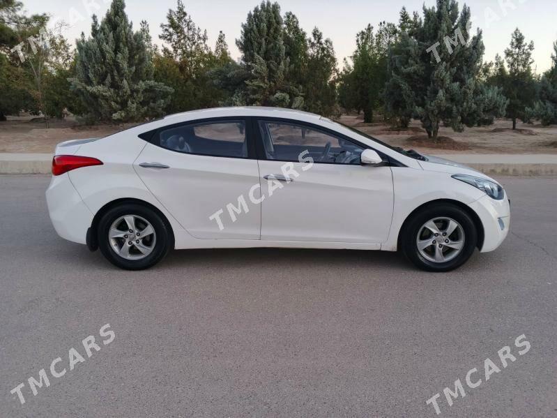 Hyundai Elantra 2011 - 155 000 TMT - Ашхабад - img 3
