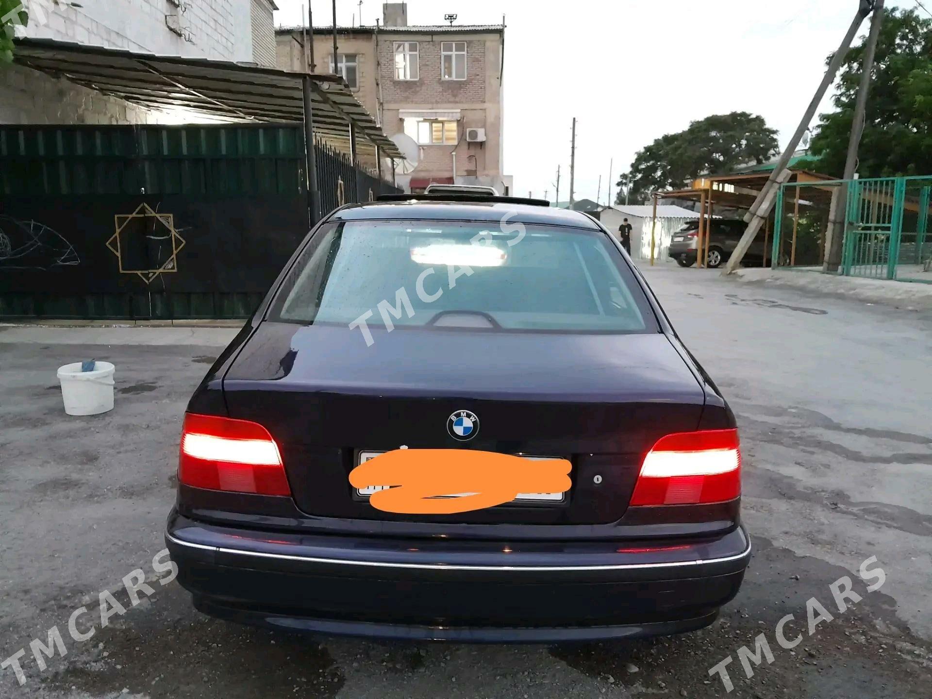 BMW E39 1999 - 100 000 TMT - Гызыларбат - img 3