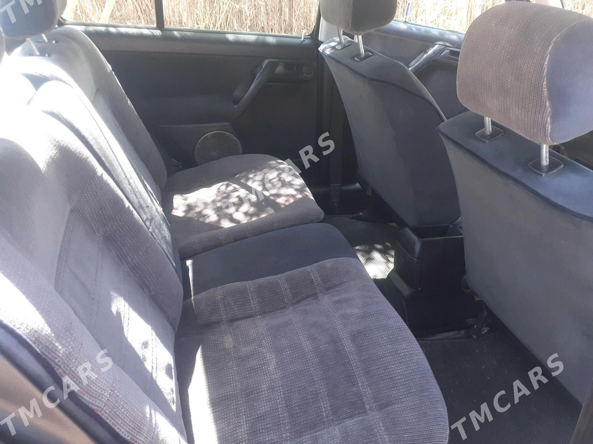 Volkswagen GTI 1993 - 20 000 TMT - Türkmenbaşy etr. - img 3