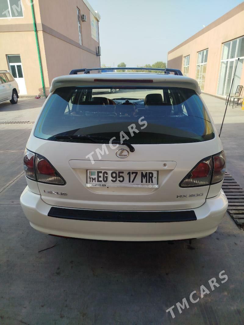 Lexus RX 300 2001 - 210 000 TMT - Мары - img 6