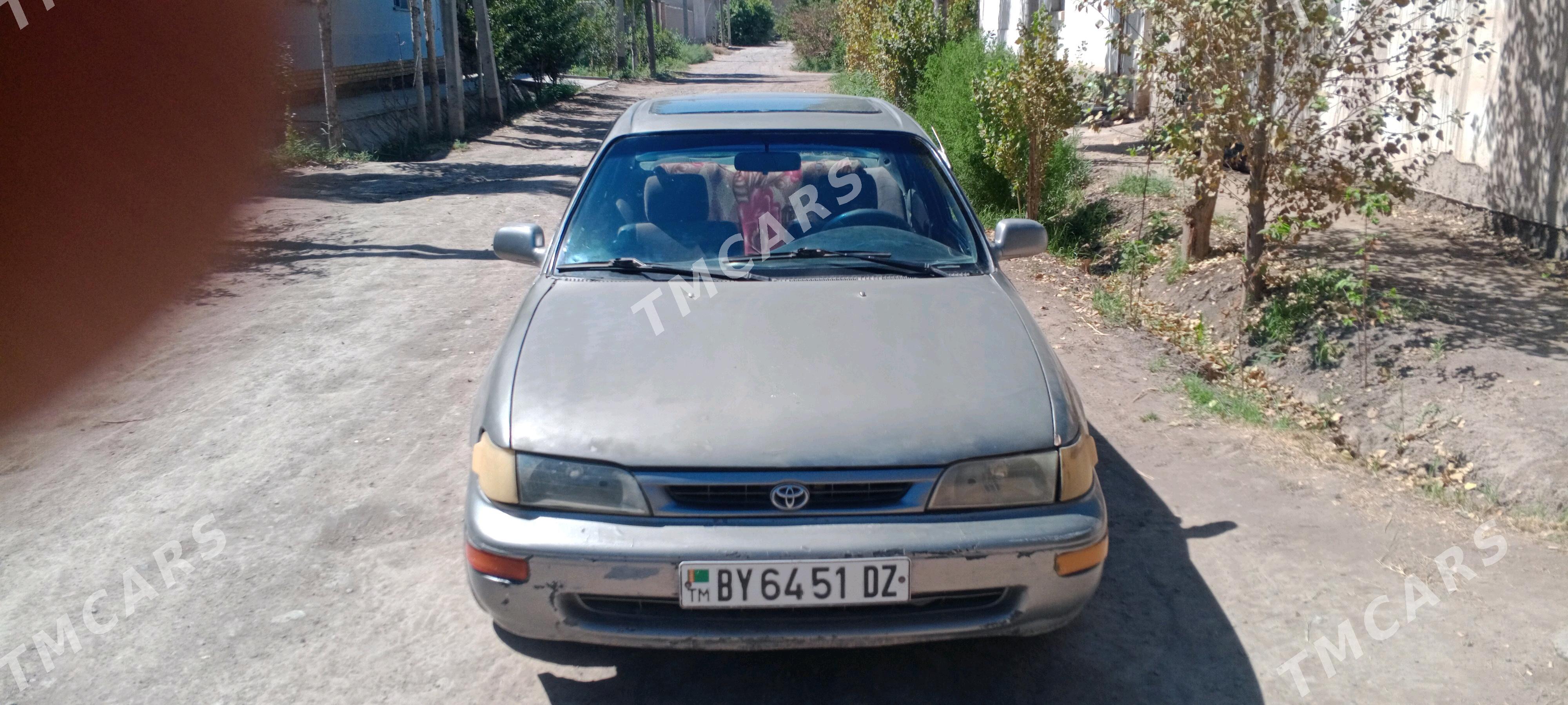 Toyota Corolla 1995 - 50 000 TMT - Кёнеургенч - img 4
