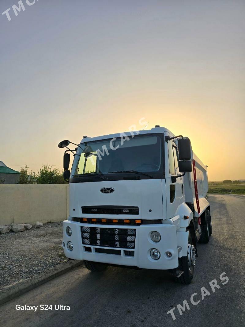 Ford Cargo 3536M 2015 - 760 000 TMT - Ашхабад - img 5
