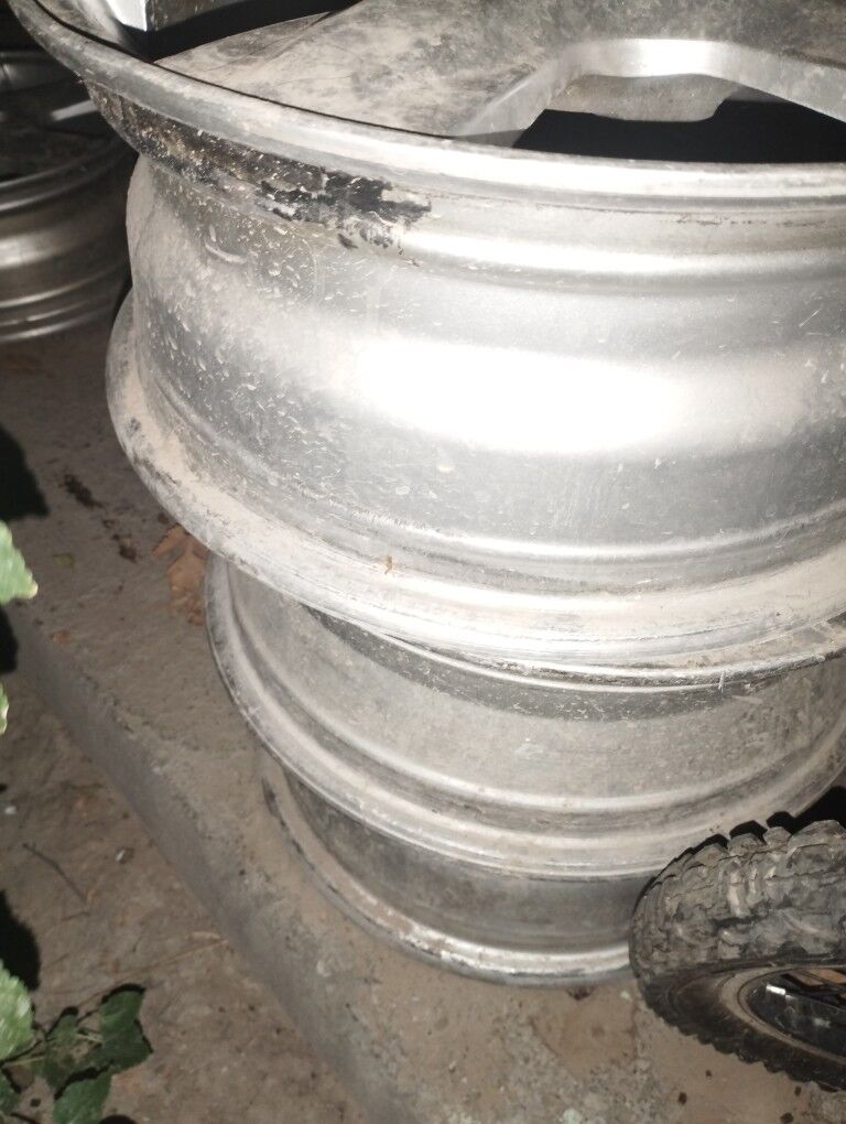 YARIS 15 lik diska 3 000 TMT - Aşgabat - img 3