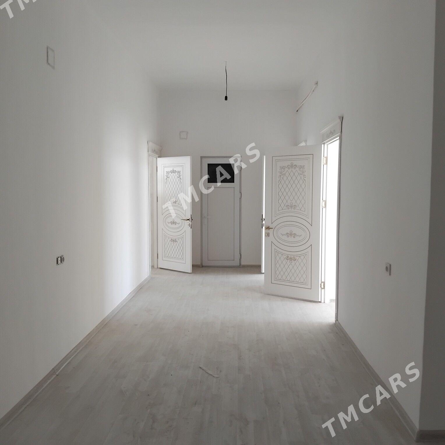 Элитка Рысгал 4этаж 2ком 134м² - Daşoguz - img 4