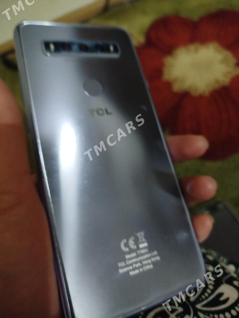 Telefon TCL 10 - Parahat 7 - img 4