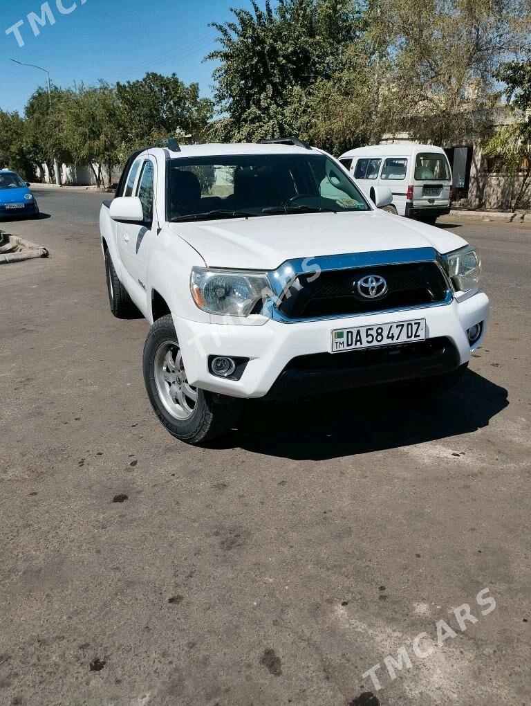 Toyota Tacoma 2012 - 240 000 TMT - Гурбансолтан Едже - img 5