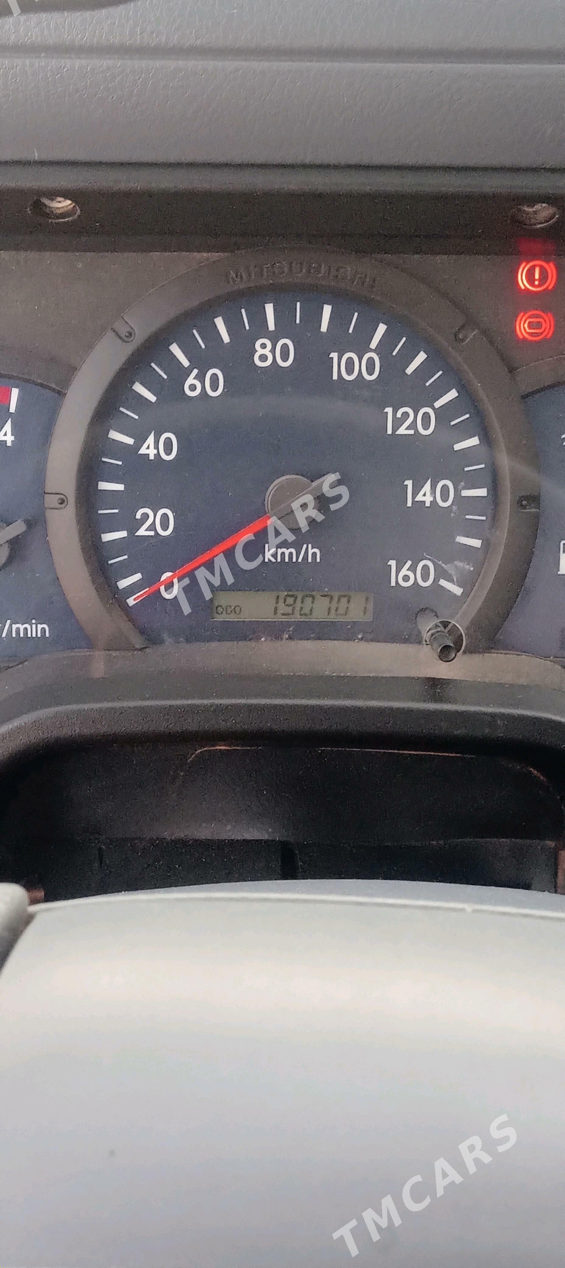 Mitsubishi Canter 2014 - 380 000 TMT - Чоганлы - img 3
