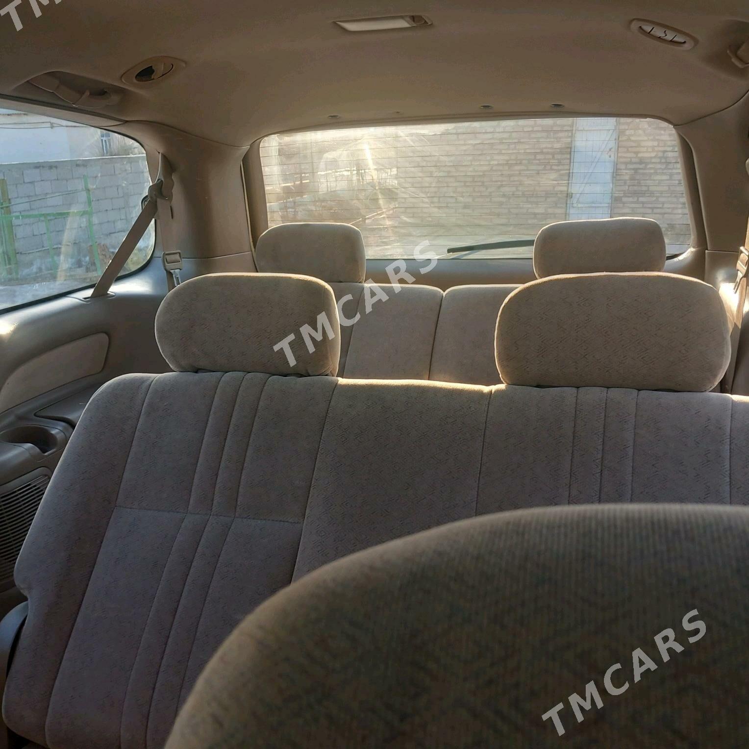 Toyota Sienna 2000 - 150 000 TMT - Теджен - img 5