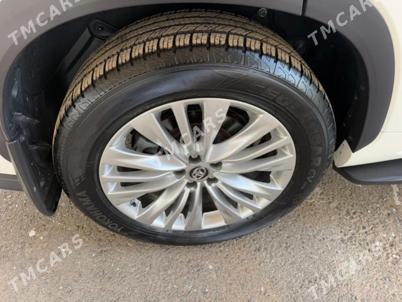 Toyota Highlander 2021 - 648 000 TMT - Ашхабад - img 9