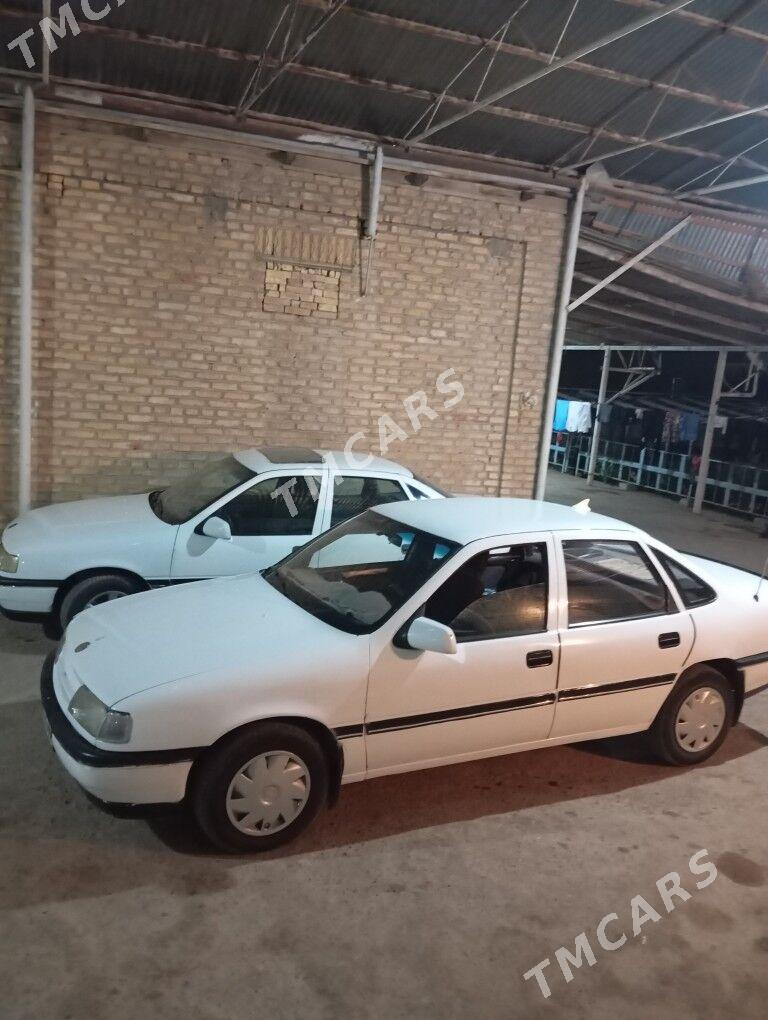 Opel Vectra 1991 - 20 000 TMT - Mary - img 2
