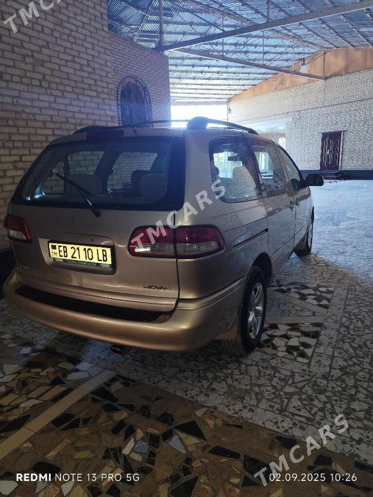 Toyota Sienna 2000 - 145 000 TMT - Туркменабат - img 2