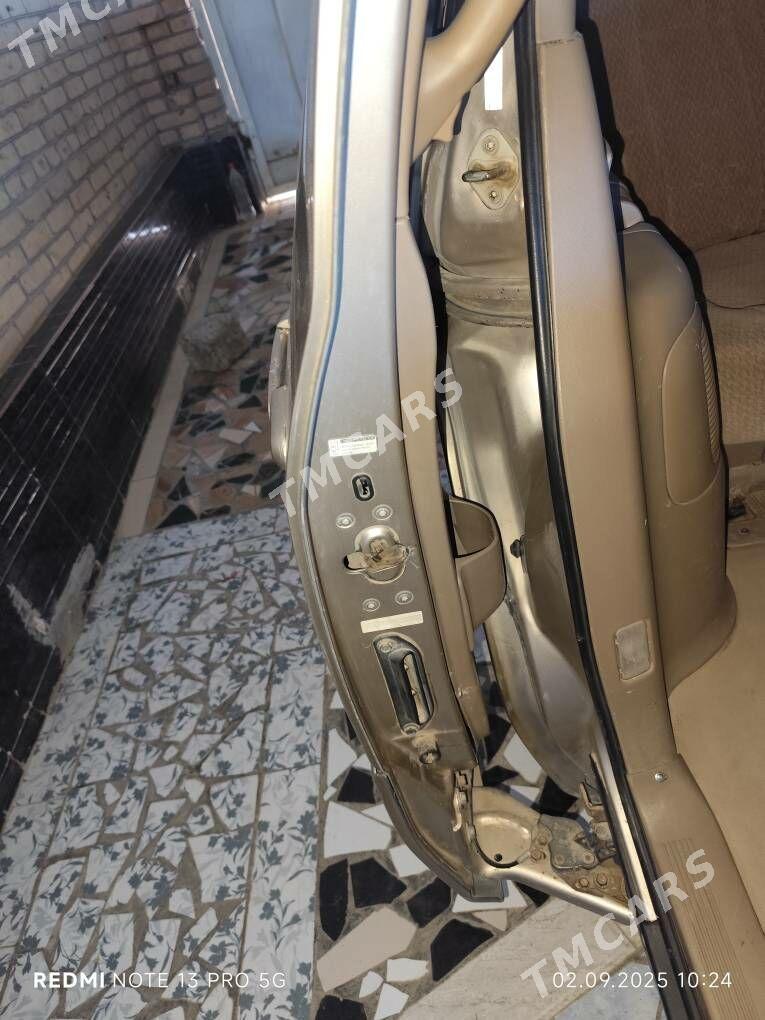 Toyota Sienna 2000 - 145 000 TMT - Туркменабат - img 9