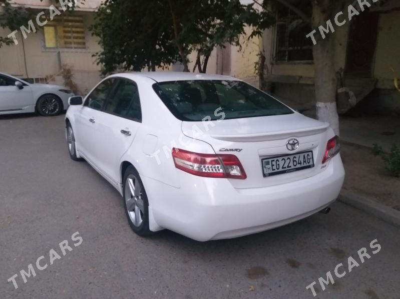Toyota Camry 2011 - 185 000 TMT - Kim raýon - img 4