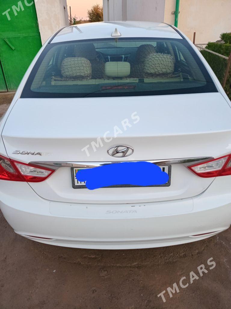 Hyundai Sonata 2012 - 160 000 TMT - Гороглы (Тагта) - img 2
