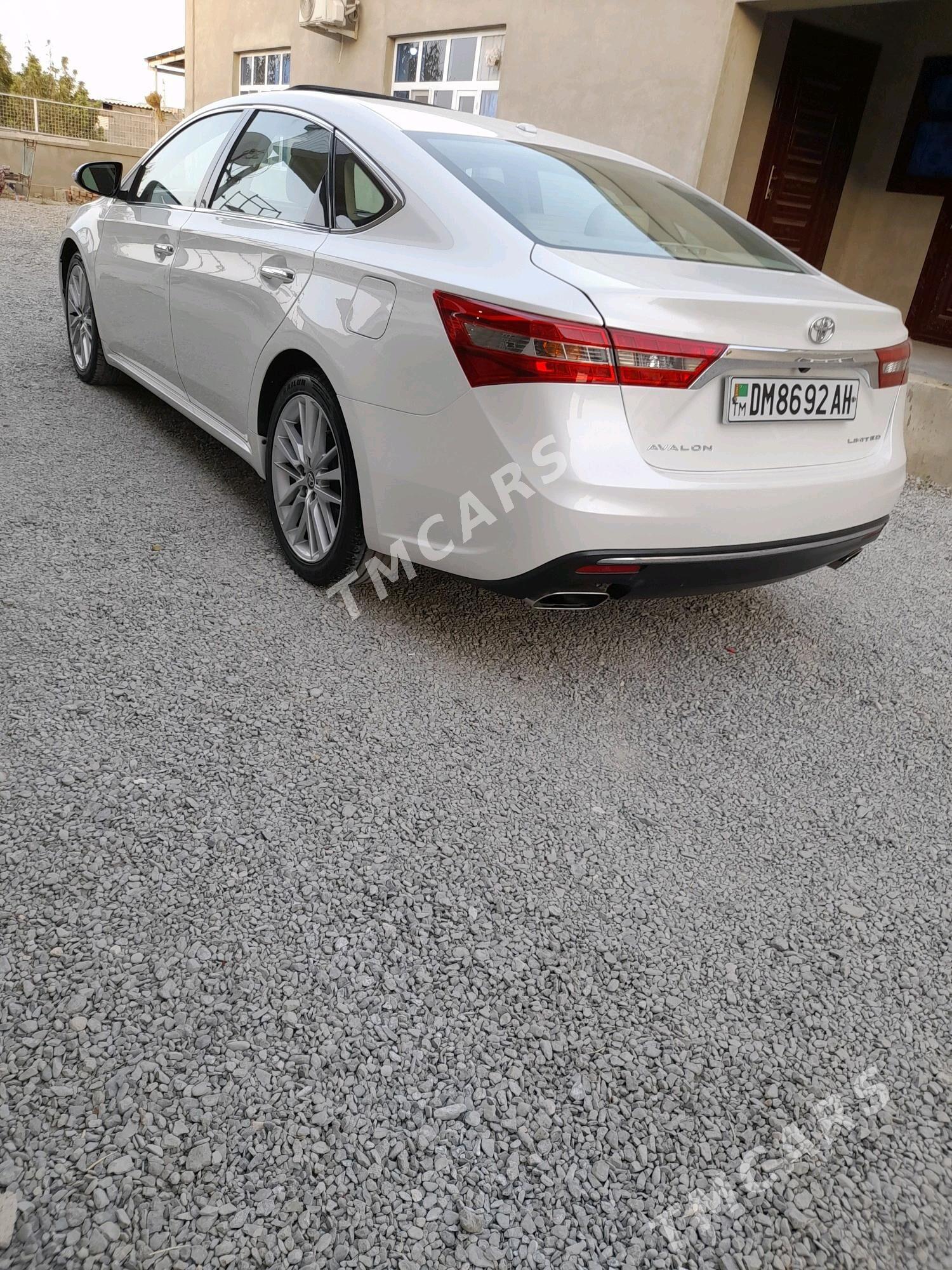 Toyota Avalon 2018 - 400 000 TMT - Bäherden - img 4