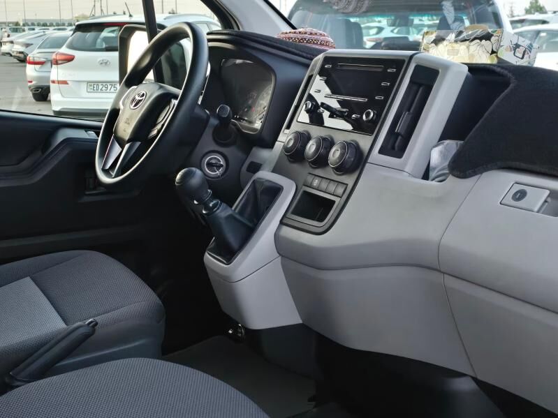 Toyota Hiace 2020 - 485 000 TMT - Aşgabat - img 4