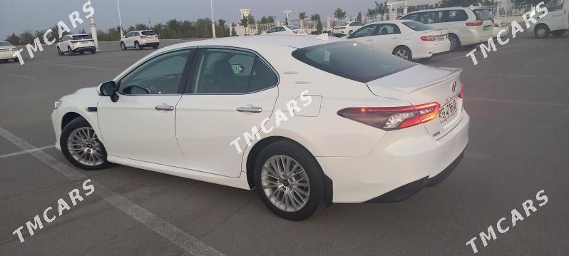 Toyota Camry 2018 - 300 000 TMT - Анев - img 5