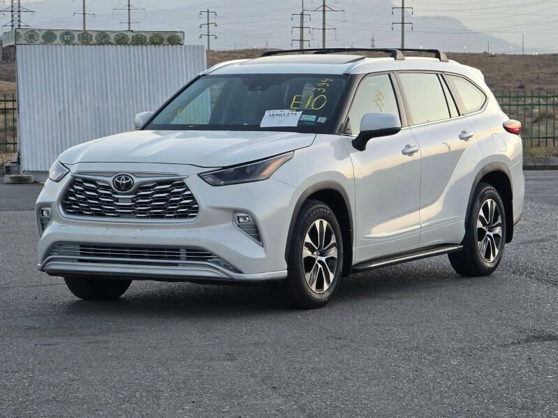 Toyota Highlander 2021 - 600 000 TMT - Ашхабад - img 7