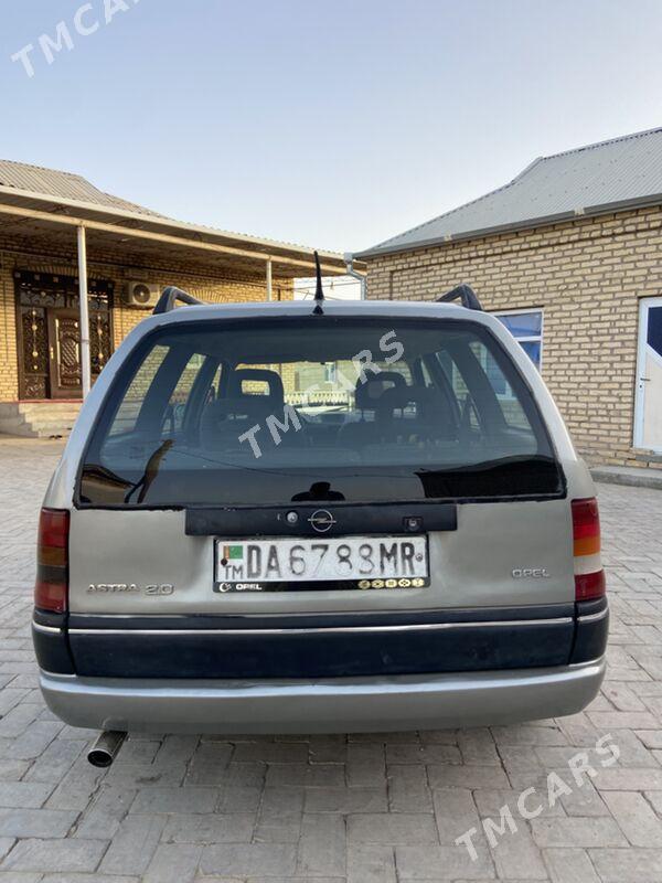 Opel Astra 1995 - 35 000 TMT - Мургап - img 4