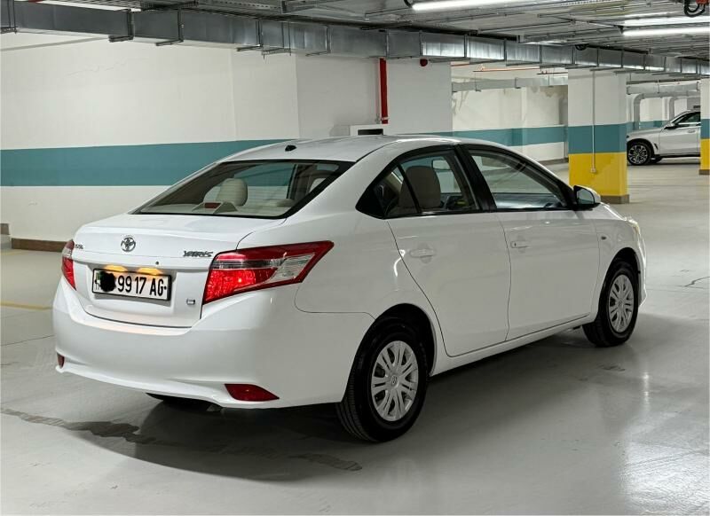 Toyota Yaris 2014 - 175 000 TMT - Ашхабад - img 4
