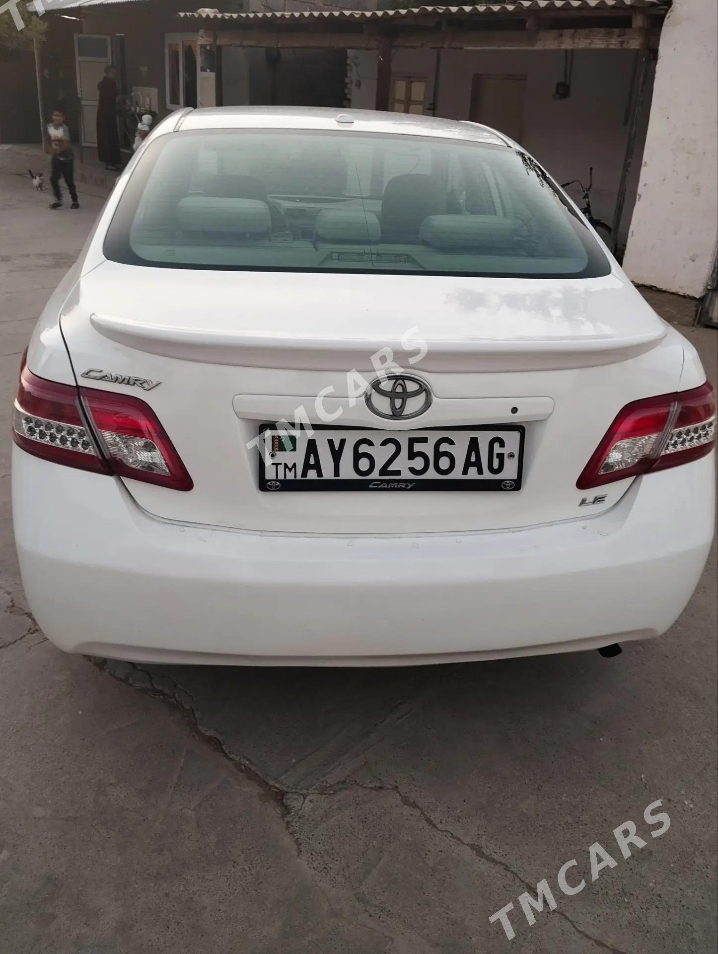 Toyota Camry 2010 - 173 000 TMT - Aşgabat - img 3