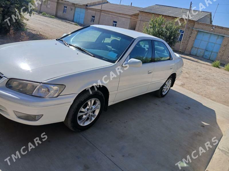 Toyota Camry 2000 - 130 000 TMT - Akdepe - img 10