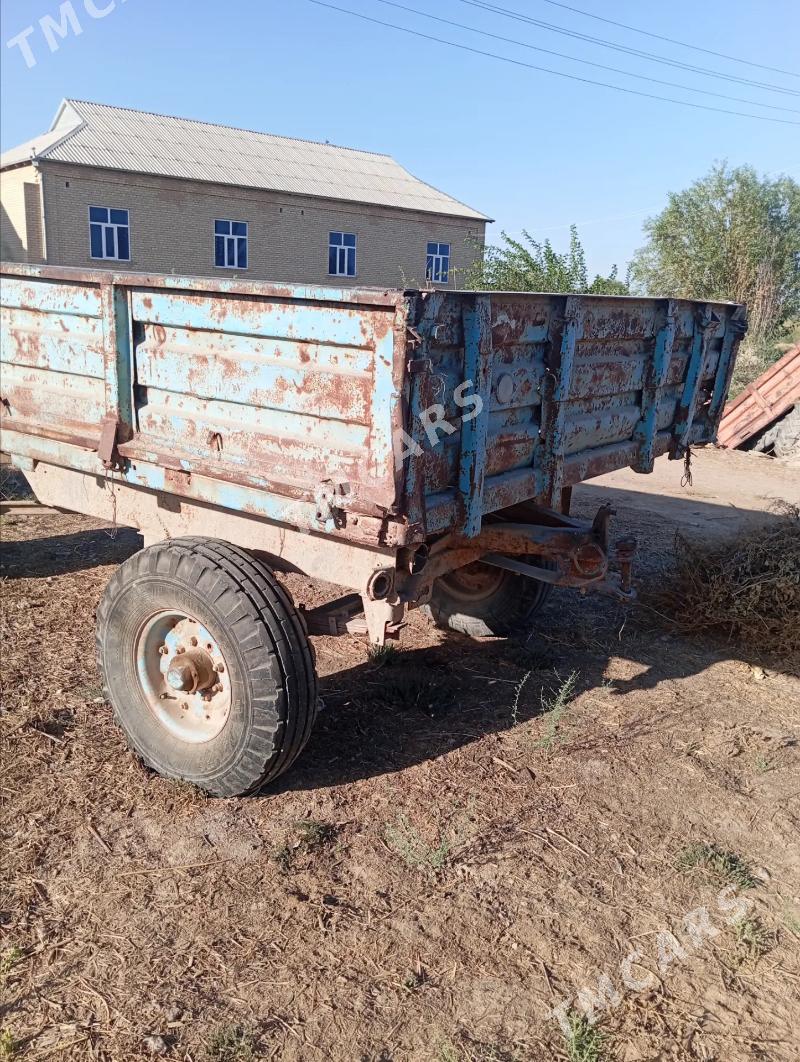 MTZ 82 2010 - 10 000 TMT - Garabekewül - img 3