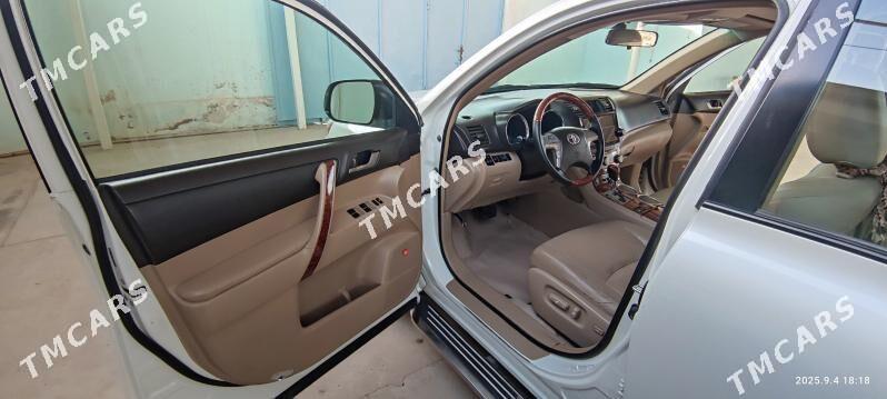 Toyota Highlander 2008 - 300 000 TMT - Гарадамак - img 9
