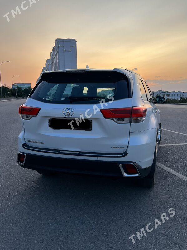 Toyota Highlander 2019 - 700 000 TMT - Ашхабад - img 2