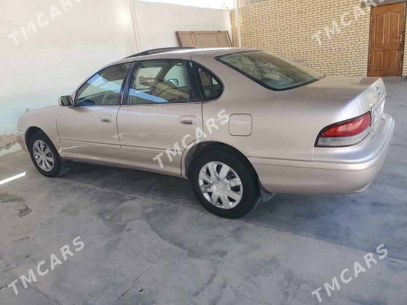 Toyota Avalon 1997 - 130 000 TMT - Baýramaly - img 2
