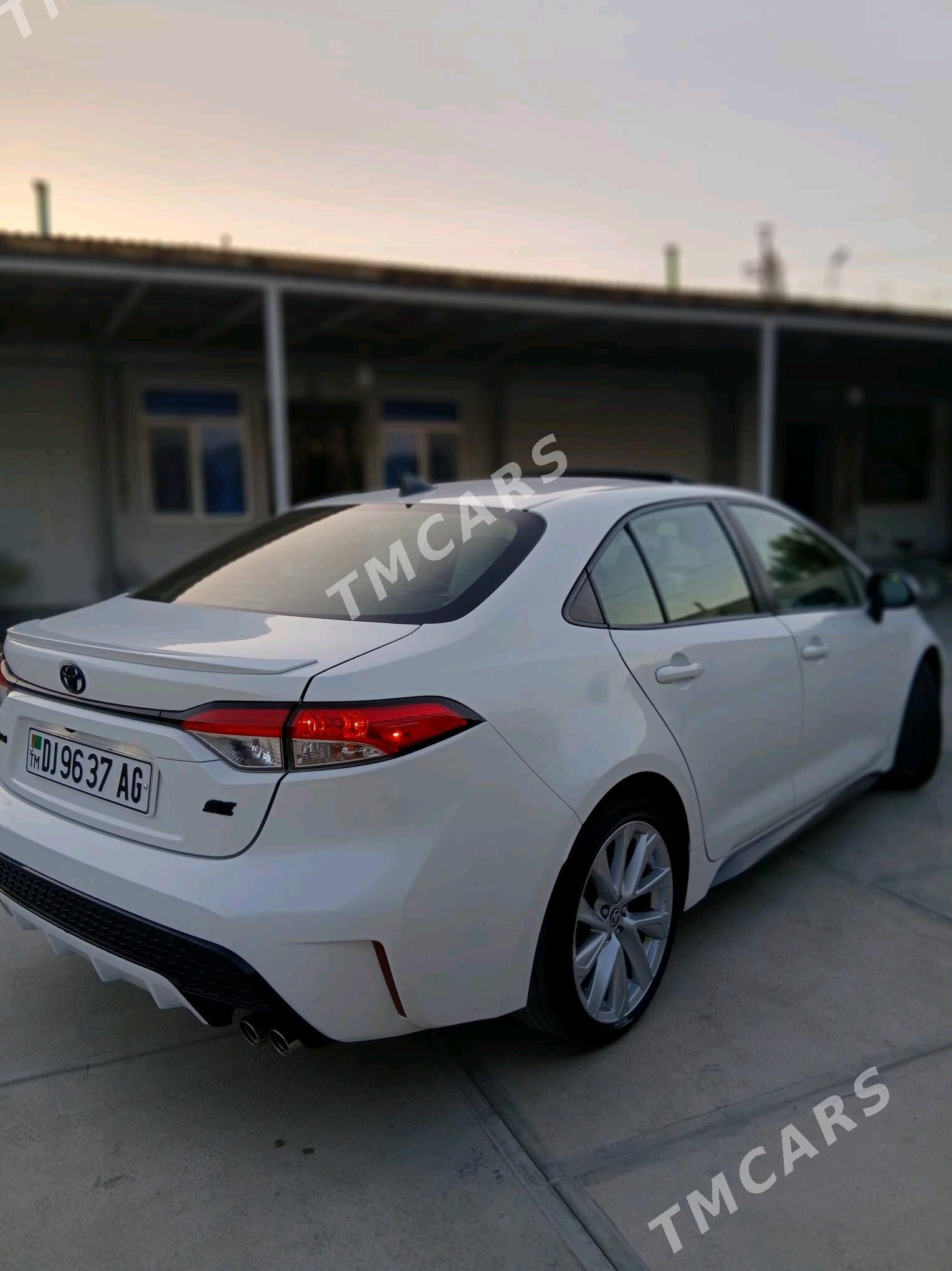 Toyota Corolla 2022 - 247 000 TMT - Ашхабад - img 3